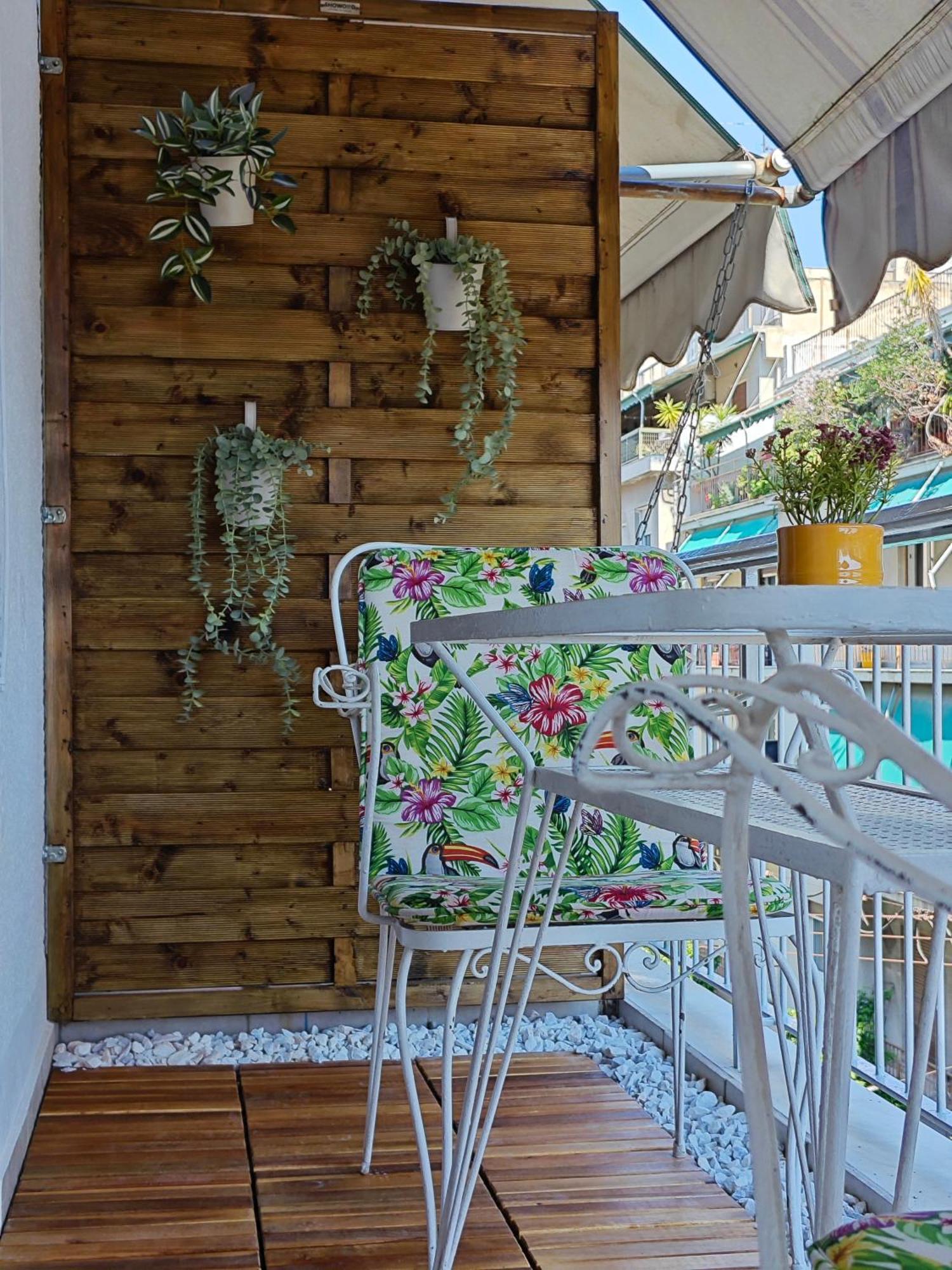 Caravin Wanderhome Acropolis, 1 Min From Acropolis Museum Atenas Exterior foto
